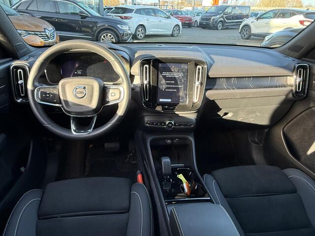 Volvo C40 Recharge Twin Ultimate 78 kWh | Trekhaak | Panoramadak | 360 Camera | Harman & Kardon | Memory Stoelen | Winterpack