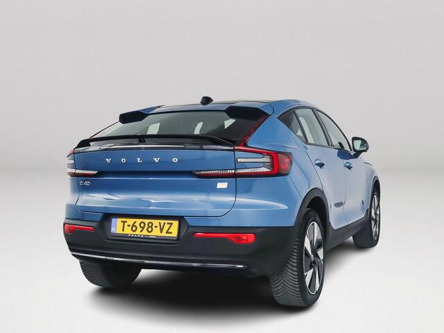 Volvo C40 Single Motor Extended Range Ultimate 82 kWh | Panoramadak | 360° camera | Harman Kardon | Stoel- en Stuurverwarming | Trekhaak
