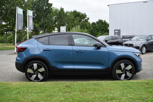 Volvo C40 Recharge 408PK Twin Intro Edition 78 kWh | 20" LMV | Trekhaak | Harman/Kardon | Getint glas | Panoramadak | Elektrische Stoelen |