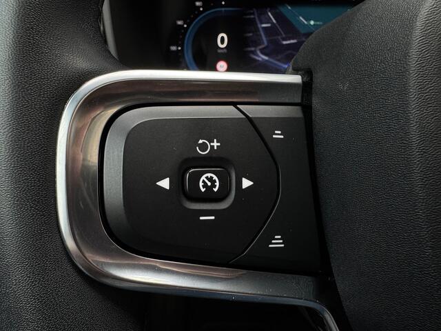 Volvo C40 Recharge Twin Intro Edition 78 kWh | Uitklapbare Trekhaak | Harman & Kardon | Panoramadak |