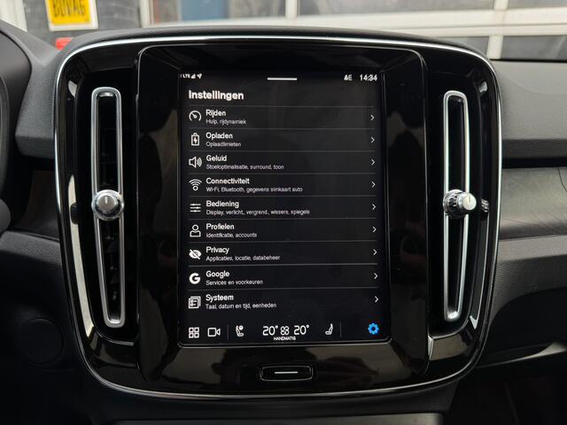 Volvo C40 Recharge Twin Intro Edition 78 kWh | Uitklapbare Trekhaak | Harman & Kardon | Panoramadak |