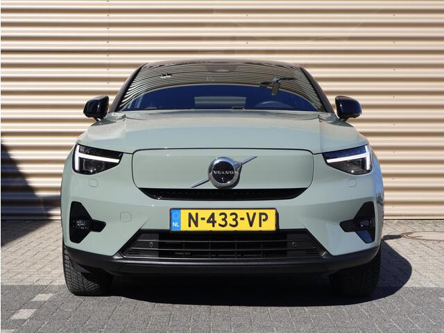 Volvo C40 Recharge Twin Intro Edition 78 kWh l Trekhaak l 360 camera l 20 inch LMV l Panoramadak