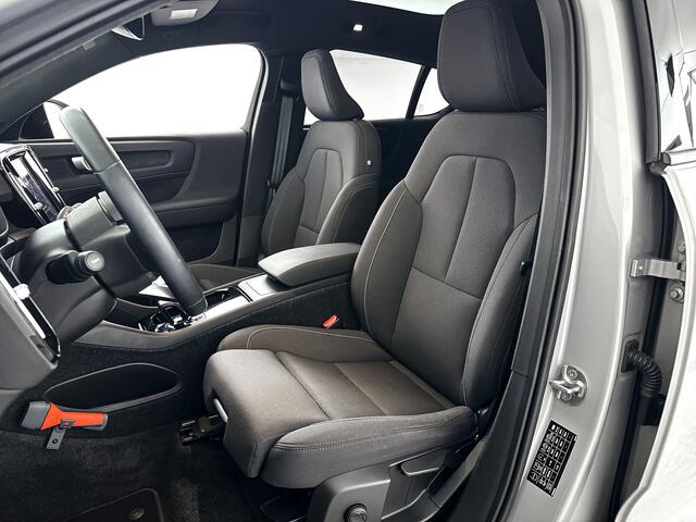 Volvo C40 Single Motor Extened Range Core 82 kWh | Panoramadak | Parkeercamera | Stoel- en Stuurverwarming | Trekhaak