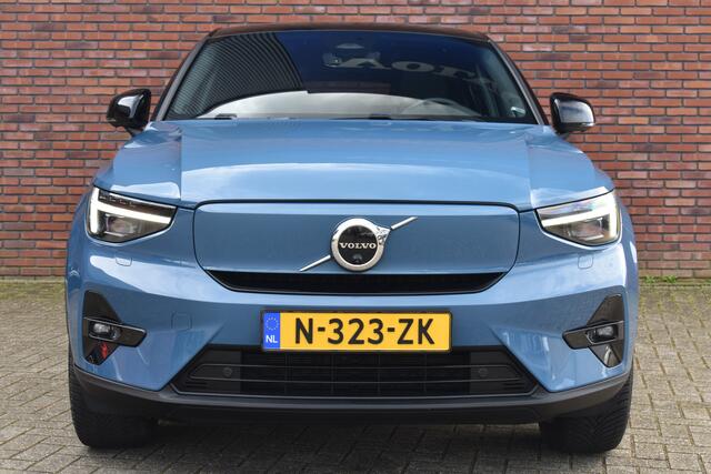 Volvo C40 Recharge Twin 408PK Intro Edition 78 kWh | 360 graden camera | Trekhaak | Elektrische stoelen met geheugen