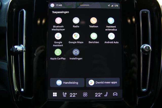 Volvo C40 Ultimate Recharge Pure Electric AWD