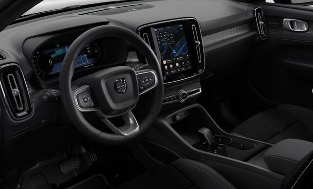 Volvo EC40 252PK Automaat Ext. Range Plus Black Edi. Apple Carplay / Harman Kardon / Adaptive Cruise Control / Pilot assist / Achteruitrijcamera / Lichtmetalen velgen / Keyless entry /