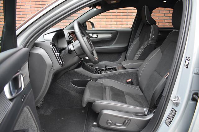 Volvo EC40 Extended Range 252PK Ultra Black Edition Europa 82 kWh