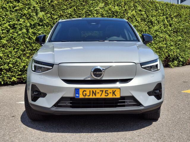 Volvo EC40 Single Motor Extended Range Ultimate 82 kWh | Panoramadak | H&K Audio | 360 camera | Demo | Vraag naar de actuele tellerstand