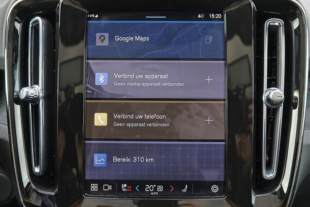 Volvo EC40 Extended Range Plus Black Ed. 82 kWh - IntelliSafe Assist & Surround - 360º Camera - Verwarmde voorstoelen, stuur & achterbank - Parkeersensoren voor & achter - Elektr. bedienb. bestuurdersstoel met geheugen - Draadloze tel. lader - Warmtepomp - Extra get
