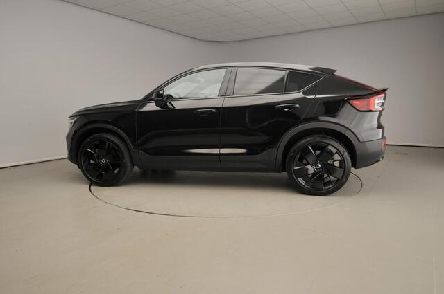 Volvo EC40 Single Motor Plus Black Edition 70 kWh | Pano | Camera | Harman/Kardon