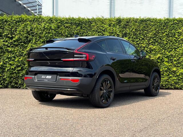 Volvo EC40 Single Motor Extended Range Plus 82 kWh | Donker getinte ramen | Trekhaak