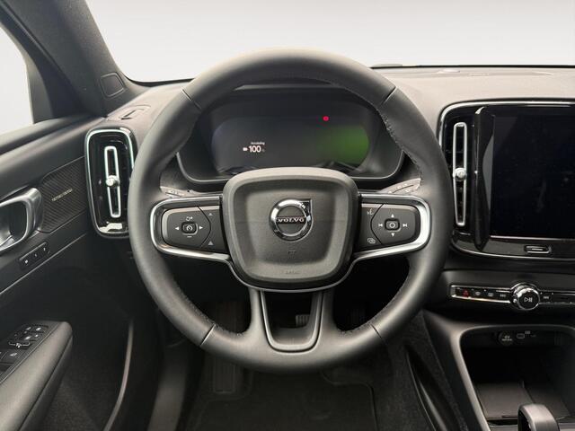 Volvo EC40 Single Motor Ext. Range Plus Bl. Ed. Europa 82 kWh | Elektr. verstelbare voorstoelen | Panoramadak | Pilot Assist | Harman/Kardon |