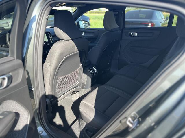 Volvo EC40 Single Motor Extended Range Plus Europa | Harman/Kardon | Memory Stoelen | 82 kWh | Getinte Ramen | Panoramadak |