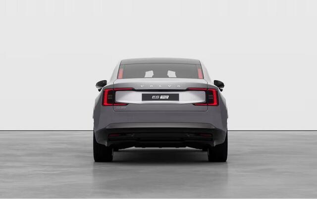 Volvo ES90 333PK SM Extended Range Ultra 92 kWh Luchtvering / Bowers&Wilkins / 22" / Pilot Assist Pack / Visual Park assist / Geventileerde voor- en achterstoelen / Panoramadak / Massagefunctie voorstoelen / Soft Close / HD Pixel LED koplampen