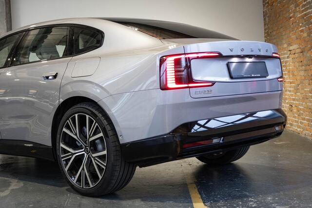 Volvo ES90 Single Motor Ext. R. Ultra Launch Edition 92 kWh Luchtvering | Elektrochromatisch panoramadak | Geventileerde voor- en achterstoelen | Bowers & Wilkins | Pilot assist | 22 inch. lichtmetalen velgen | Stoel- /stuurwielverwarming | Verwarmde achterbank