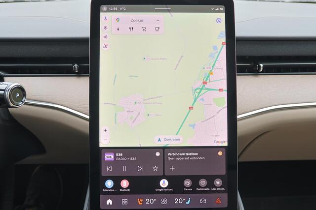 Volvo ES90 Single Motor Plus Launch Edition 92 kWh - Pilot Assist - Elektrochromatisch panoramadak - Adaptive Cruise Control - Bose Premium sound - Grafisch Head-up Display - Elektrisch verstelbare voorstoelen - Stoelverwarming & -koeling - Verwarmbaar stuurwiel - L