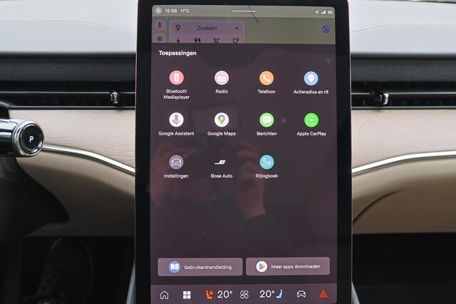Volvo ES90 Single Motor Plus Launch Edition 92 kWh - Pilot Assist - Elektrochromatisch panoramadak - Adaptive Cruise Control - Bose Premium sound - Grafisch Head-up Display - Elektrisch verstelbare voorstoelen - Stoelverwarming & -koeling - Verwarmbaar stuurwiel - L