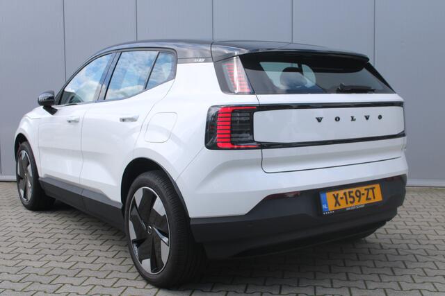Volvo EX30 Extended Range Plus 69 kWh | Stoelverwarming | Stuurwiel verwarming | Elektrisch bedienbare achterklep