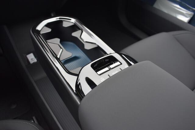 Volvo EX30 Single Motor Extended Range Plus 69 kWh | Climate Pack | Apple Carplay |