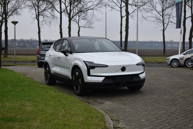 Volvo EX30 Single Motor Extended Range Plus 69 kWh | Climate Pack | Apple Carplay |