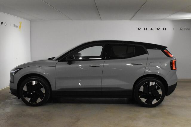 Volvo EX30 Twin Motor Performance Plus 69kWh 428PK / Adaptieve Cruise Control/ Pilot Assist/ Harman Kardon Audio/ Digital Key Plus/ Verwarmbare Voorstoelen en Stuurwiel/ 360 graden camera /