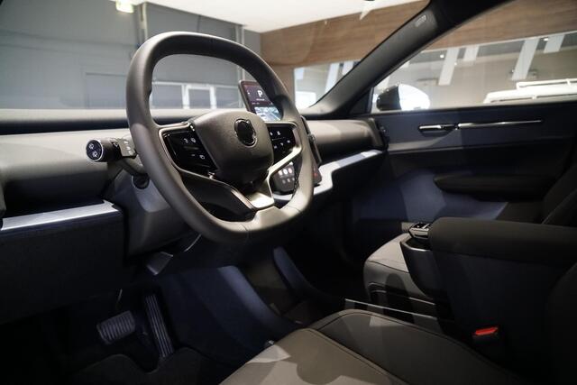 Volvo EX30 Single Motor Extended Range Core 69 kWh