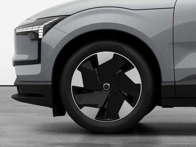 Volvo EX30 Extended Range Ultra 69 kWh | Getinte Ramen | nieuw uit voorraad | Gratis laadpaal!