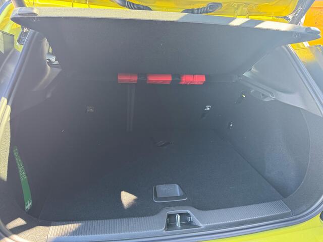 Volvo EX30 Single Motor Extended Range Plus 69 kWh | Harman Kardon | Stoel/Stuurverwarming | Demo | Vraag naar de actuele tellerstand
