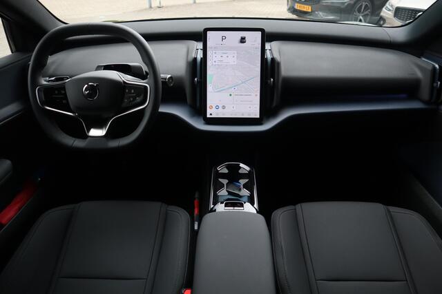 Volvo EX30 Single Motor Extended Range Plus 69 kWh | Demo Vos Oss| Keyless Entry| Harman Kardon audiosysteem| Extra getint glas achter| Elektrisch bedienbare achterklep|