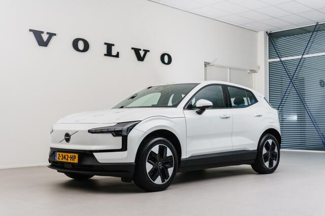 Volvo EX30 Core, Single Engine, Crystal White