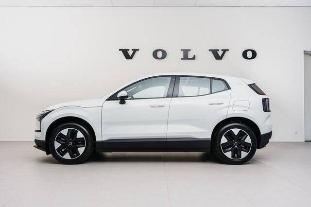 Volvo EX30 Core, Single Engine, Crystal White