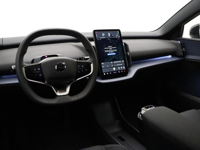 Volvo EX30 Single Motor Extended Range Ultra 69 kWh / Black Pack / Panorama dak / Elektrisch verstelbare stoelen / Harman en Kardon audio /