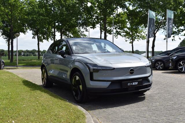 Volvo EX30 Single Motor Extended Range Plus 69 kWh