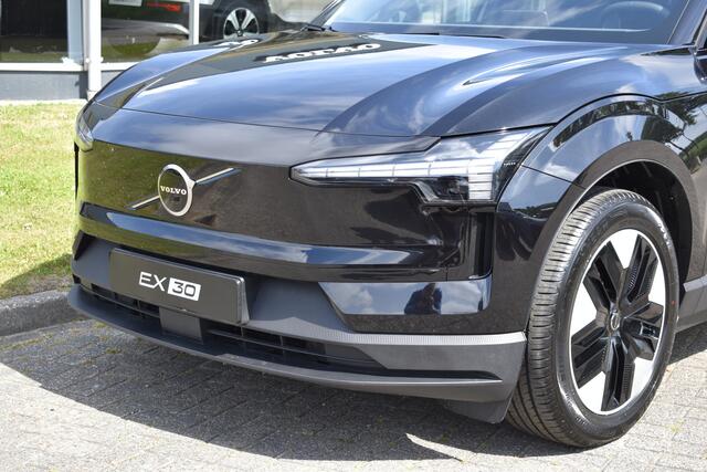 Volvo EX30 Single Motor Extended Range Core 69 kWh EV Subsidie | H&K | Camera | Blis | ACC | Climate