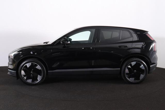 Volvo EX30 Single Motor Extended Range Ultra 69 kWh - Getint glas v.a. B-stijl - Panoramadak - 360º Camera - Harman Kardon audio - Elektrisch bedienbare voorstoelen - Adaptive Cruise Control - Pilot Assist - BLIS dodehoekassistentie - Keyless Drive - Elektr. bedienb