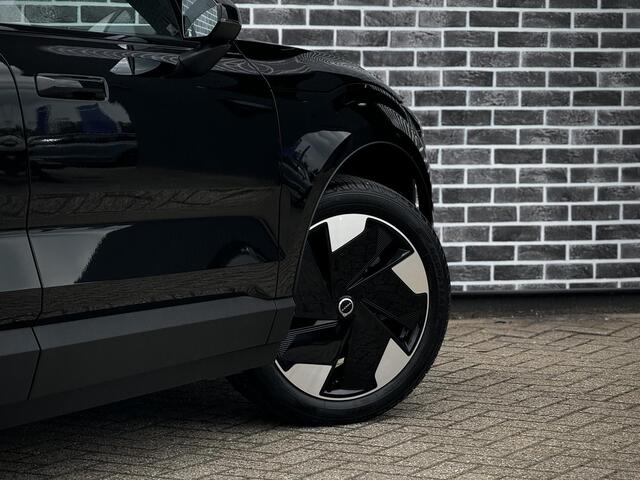 Volvo EX30 Single Motor Extended Range Plus 69 kWh | Keyless | Harman Kardon audio | Elektrische achterklep | Getint Glas | Adaptieve Cruise control