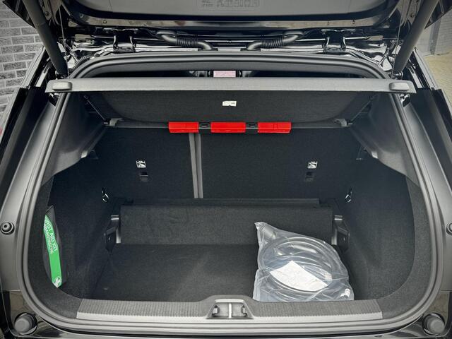 Volvo EX30 Single Motor Extended Range Plus 69 kWh | Keyless | Harman Kardon audio | Elektrische achterklep | Getint Glas | Adaptieve Cruise control