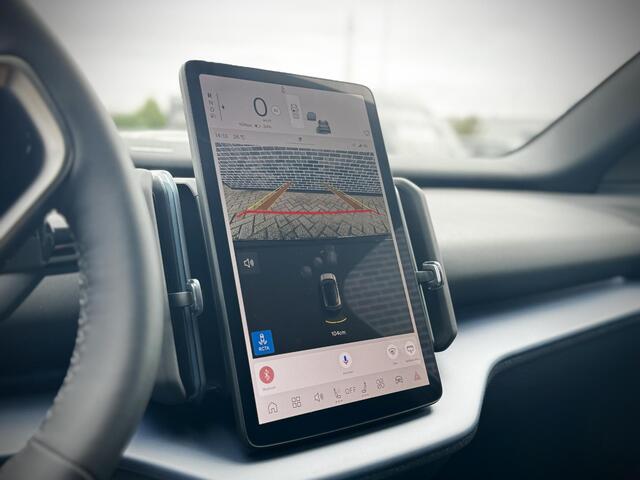 Volvo EX30 Single Motor Extended Range Plus 69 kWh | Keyless | Harman Kardon audio | Elektrische achterklep | Getint Glas | Adaptieve Cruise control
