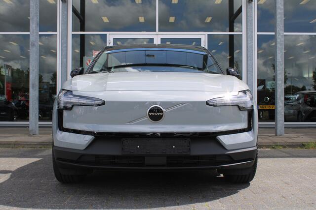 Volvo EX30 Extended Range Plus 69 kWh | Stoel & stuurverwarming | Camera | El. achterklep | Adapt. Cruise