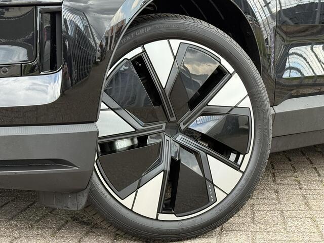 Volvo EX30 Single Motor Extended Range Plus 69 kWh | Snel leverbaar | 20'' | Blis dodehoekdetectie | Adaptive cruise controle | Google | Harman/Kardon | Elektrisch bedienbare achterklep |