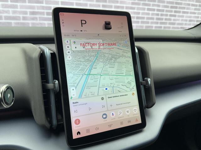 Volvo EX30 Single Motor Extended Range Plus 69 kWh | Snel leverbaar | 20'' | Blis dodehoekdetectie | Adaptive cruise controle | Google | Harman/Kardon | Elektrisch bedienbare achterklep |