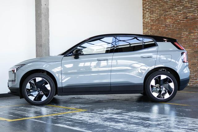 Volvo EX30 Single Motor Extended Range Plus 69 kWh | | Getint Glas Achter | Pine Interieur | Adaptieve Cruise Control | Keyless Entry | Parkeersensoren | Dodehoekdetectie Met Correctie | Apple Carplay/Android Auto | Rijstrooksensor Met Correctie