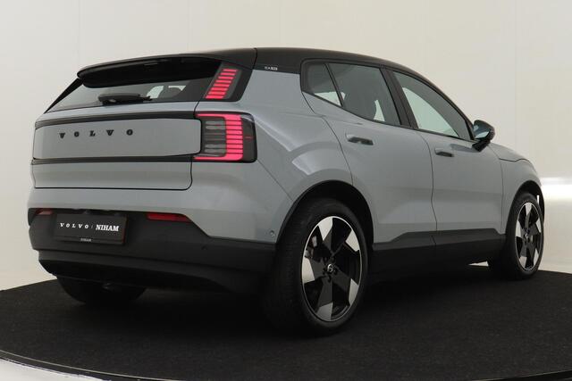 Volvo EX30 TWIN MOTOR PERFORMANCE ULTRA 69 kWh -CLIMATE|PANO.DAK|HK-AUDIO|360°CAM|AUT.PARKEREN|POWER-SEATS