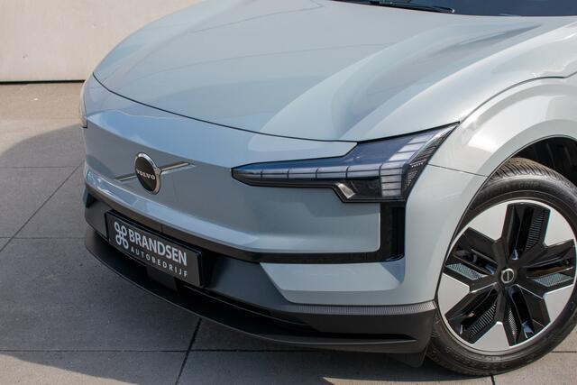 Volvo EX30 Single Motor Extended Range Core 69 kWh -Climate Pack-