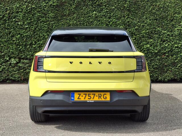 Volvo EX30 Single Motor Extended Range Plus 69 kWh | Harman Kardon | Stoel/Stuurverwarming | Demo | Vraag naar de actuele tellerstand