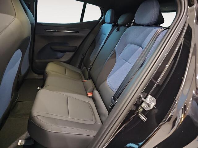 Volvo EX30 Single Motor Extended Range Plus 69 kWh |Uit voorraad leverbaar | EUR 7800,- voordeel | Harman/Kardon | Keyless Entry