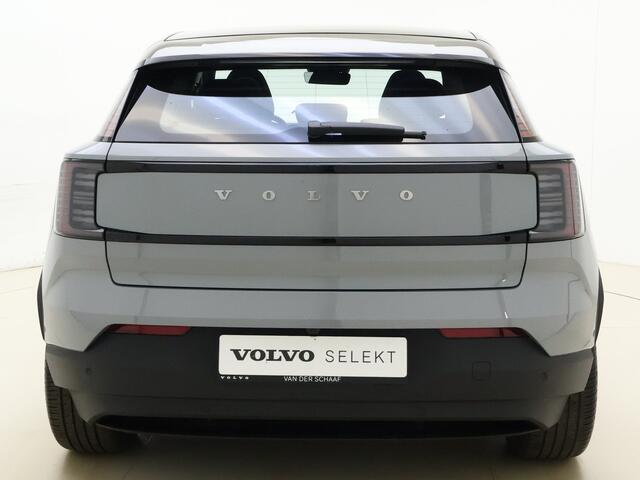 Volvo EX30 Twin Motor Performance Ultra 69 kWh / AWD / Trekhaak / Stoel/- en stuurverwarming / Camera rondom / Elektrisch verstelbare stoelen / Harman en Kardonn audio / Panorama dak /