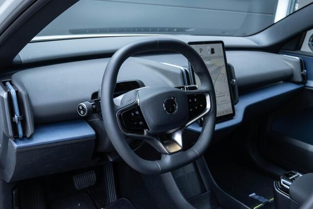 Volvo EX30 Single Motor Extended Range Plus 69 kWh