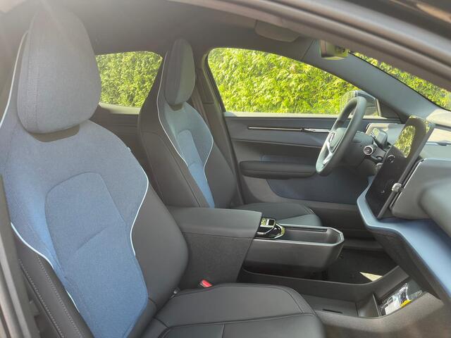 Volvo EX30 Extended Range Plus Getinte Ramen | nieuw uit voorraad | LAAGSTEPRIJS garantie