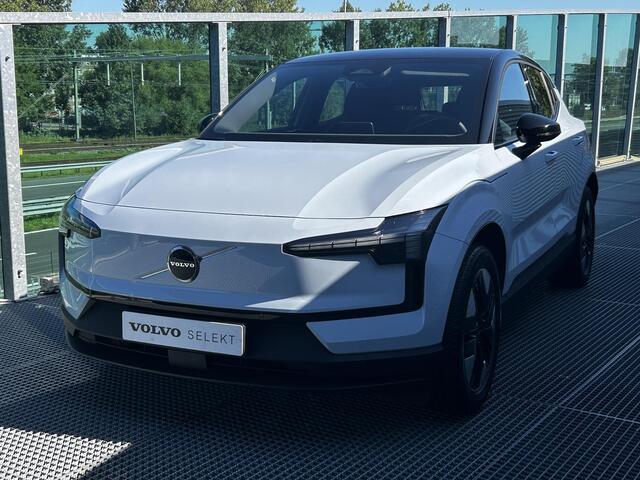 Volvo EX30 Single Motor Plus 51 kWh Harman-Kardon Premium Soundbar, Zwart dak, Verwarmde stoelen voor + Verwarmd stuur, Dual Climate Control, Keyless